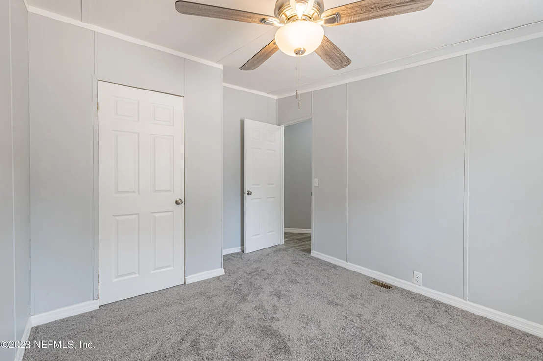 Photo of 8377 STATE ROAD 100