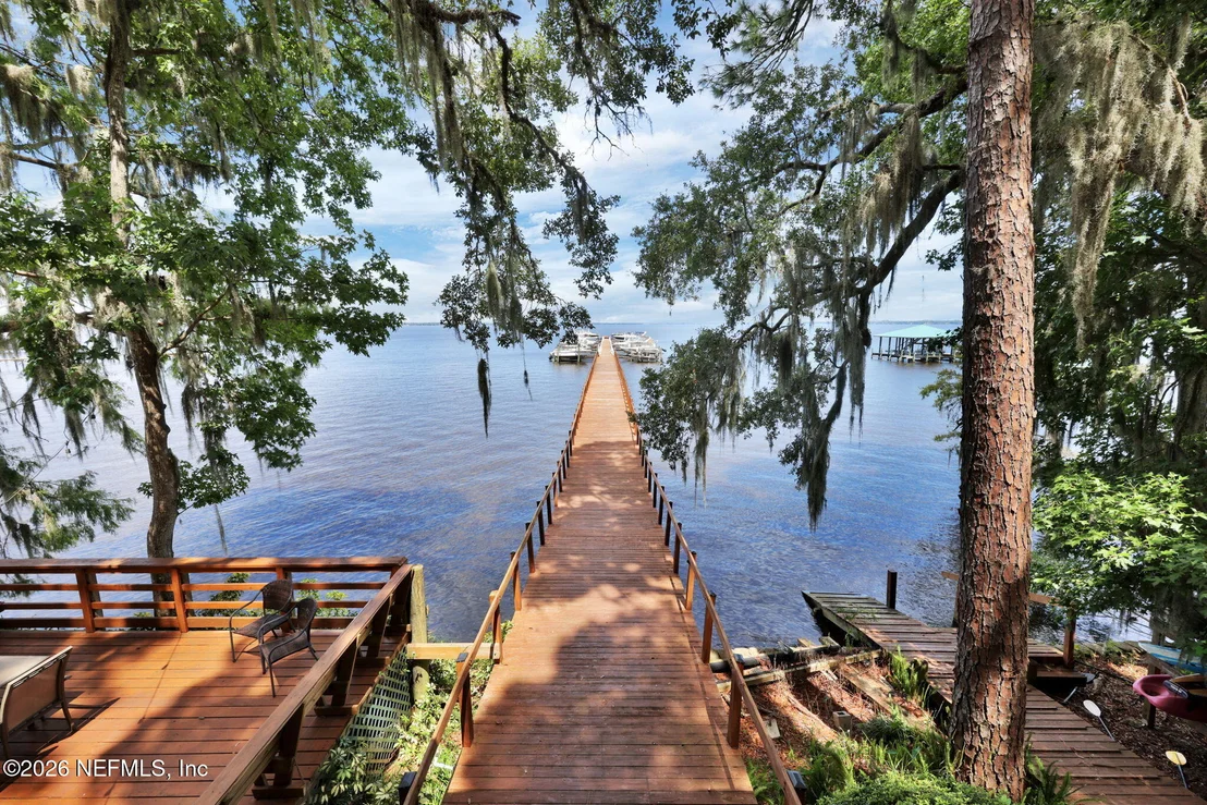 Photo of 1076 MAINSAIL Lane