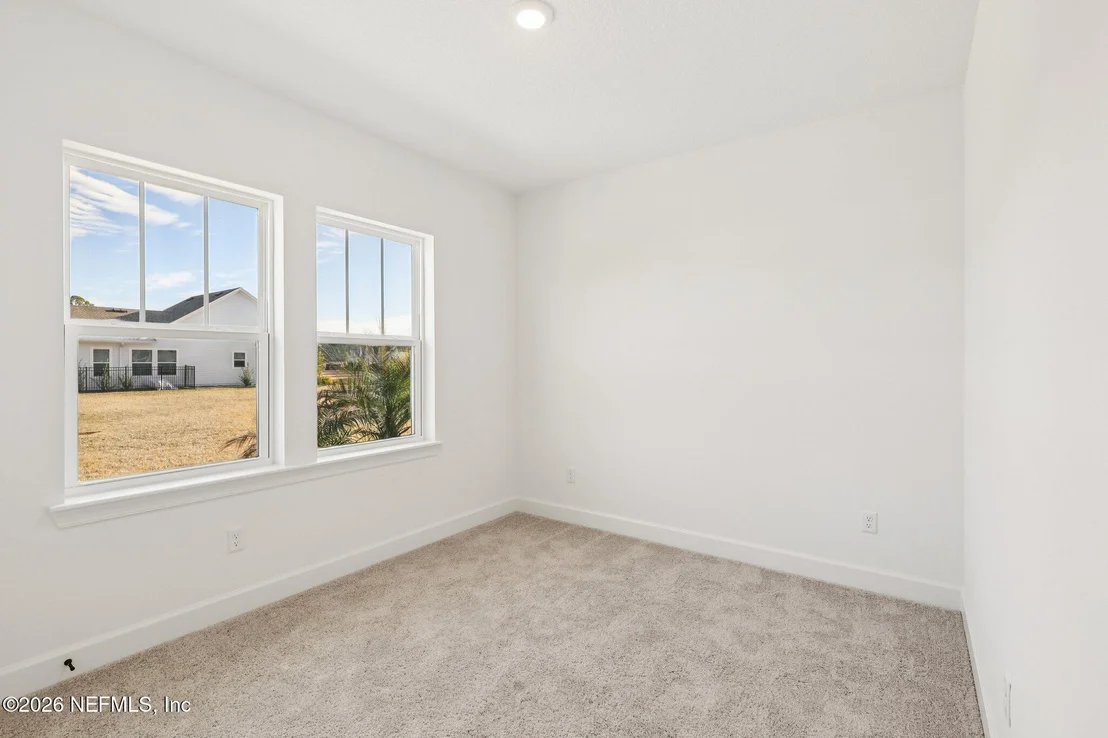 Photo of 17 JAMESTOWN Court
