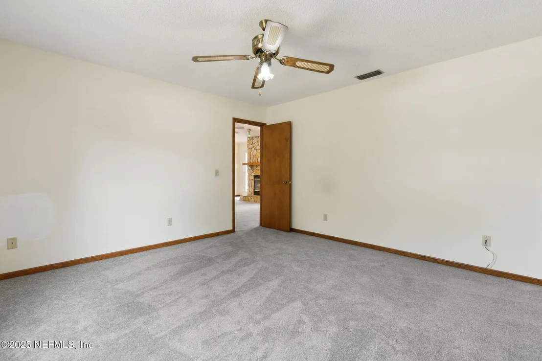 Photo of 124 CAPTAINS POINTE Circle