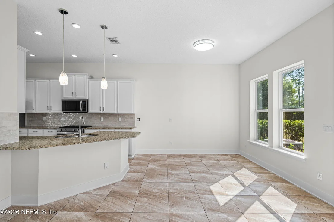 Photo of 620 HOWLAND Drive