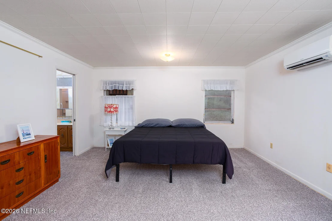 Photo of 202 SAINT JOHNS Drive