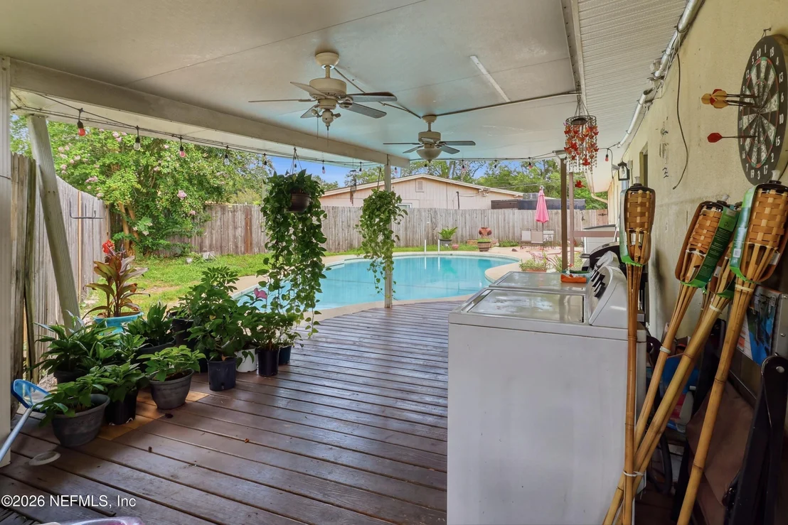 Photo of 1927 MONTEAU Drive