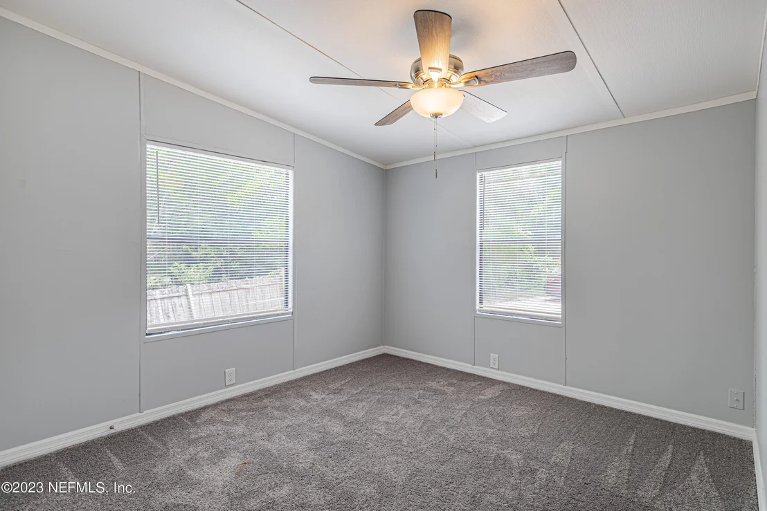 Photo of 8377 STATE ROAD 100