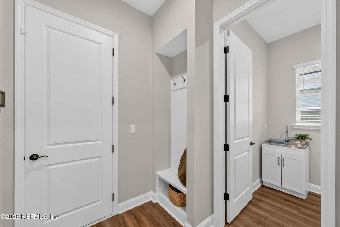 Photo of 186 LADYSLIPPER Drive