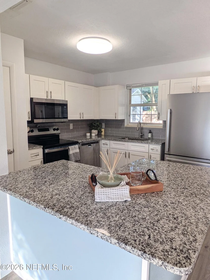 Photo of 5725 HILLMAN Drive
