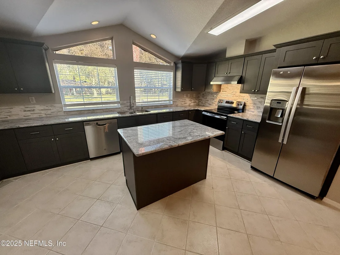 Photo of 2974 LAKESIDE VILLA Road