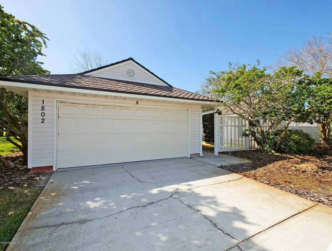 Photo of 1802 SEMINOLE Road