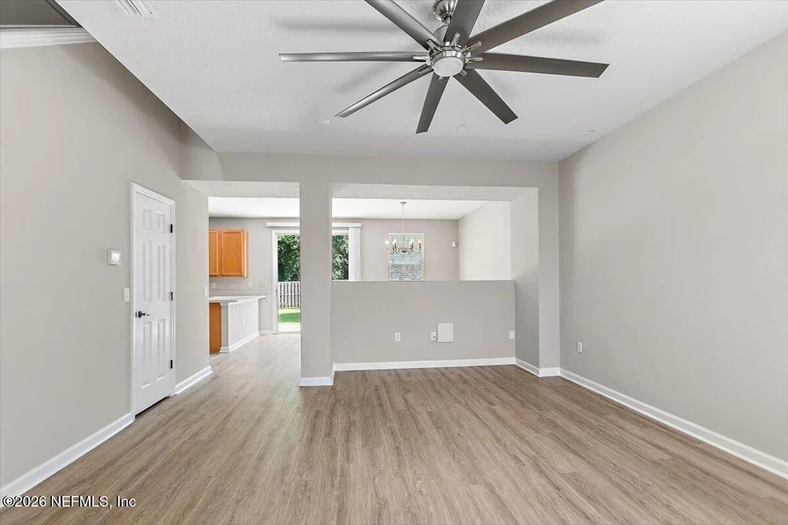 Photo of 364 BOSTWICK Circle