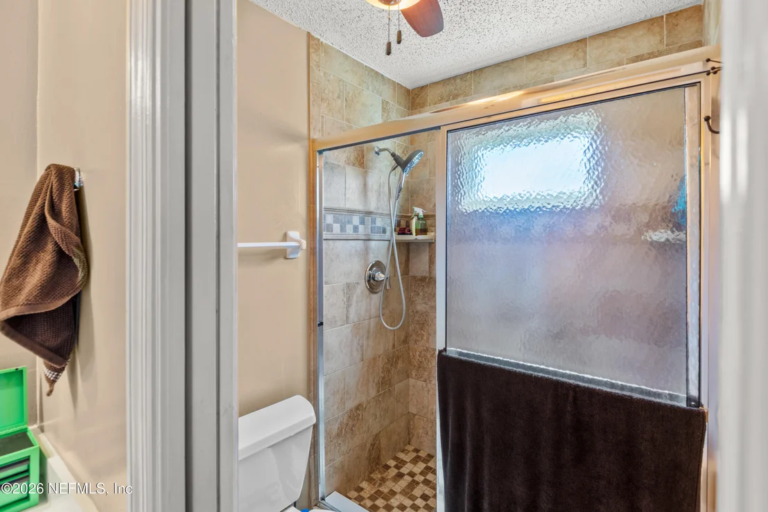 Photo of 5930 ISLAND Road