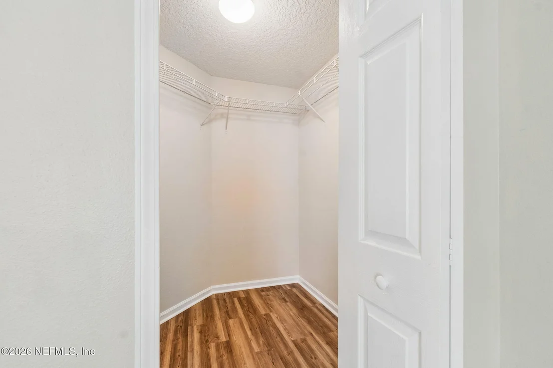 Photo of 73 S TWIN MAPLE Road