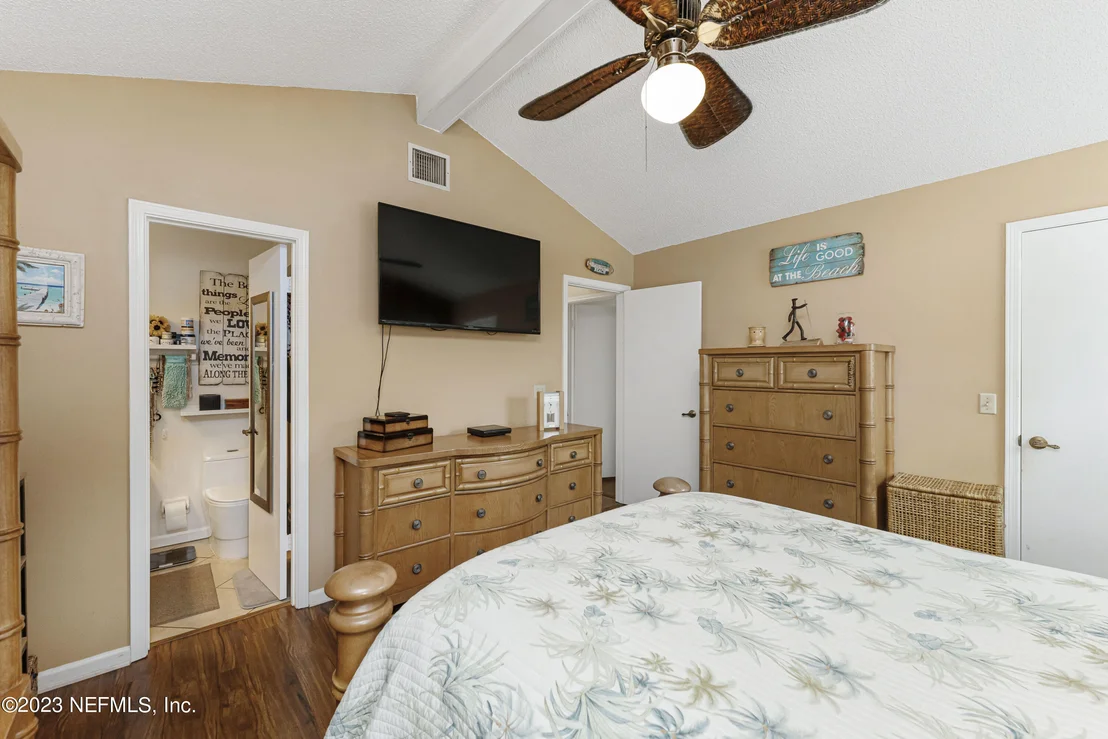 Photo of 1676 WESTWIND Drive