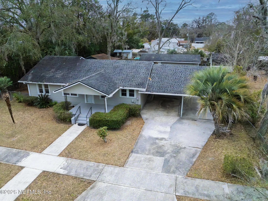 Photo of 330 S 4TH Street