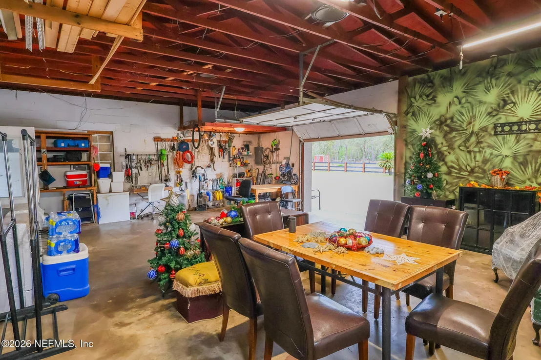 Photo of 239 LYNNE Drive