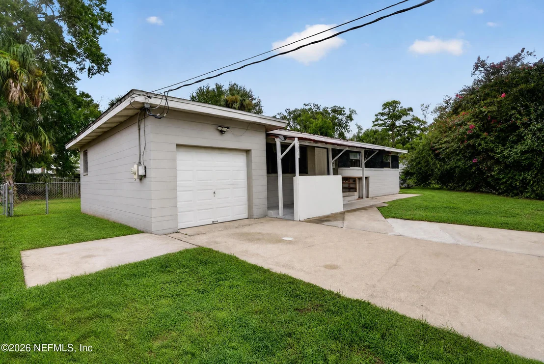 Photo of 2151 LARRY Drive