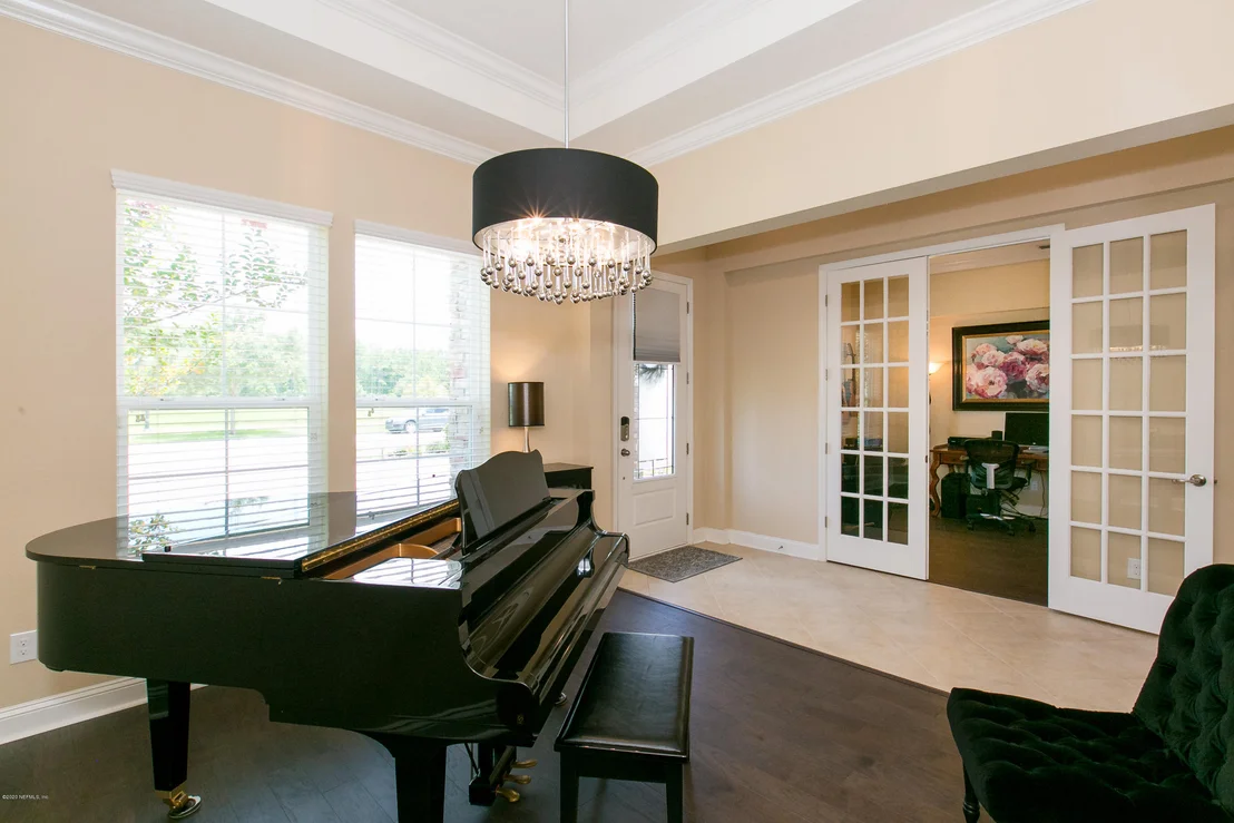 Photo of 228 RINCON Drive