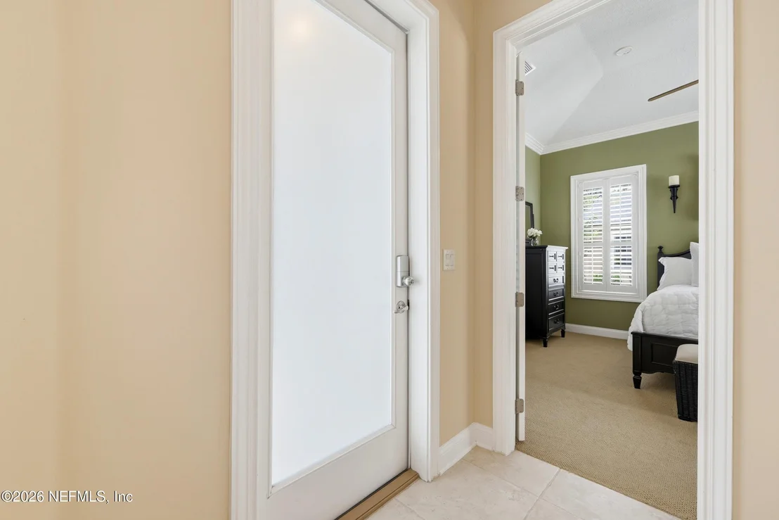 Photo of 286 VALE Drive