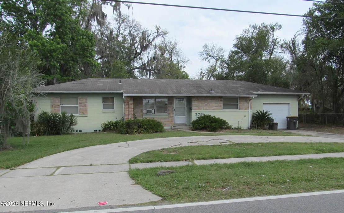 Photo of 2781 HYDE PARK Road