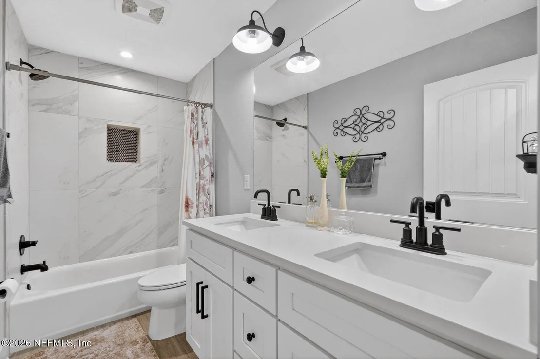 Photo of 3 SOLANO Avenue