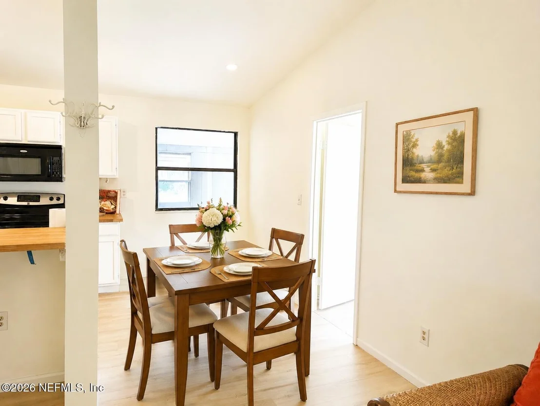 Photo of 116 BISCAYNE Drive