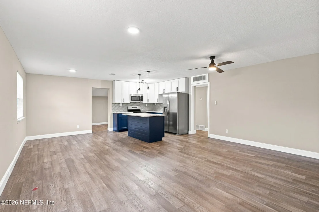 Photo of 2108 HUGH EDWARDS Drive