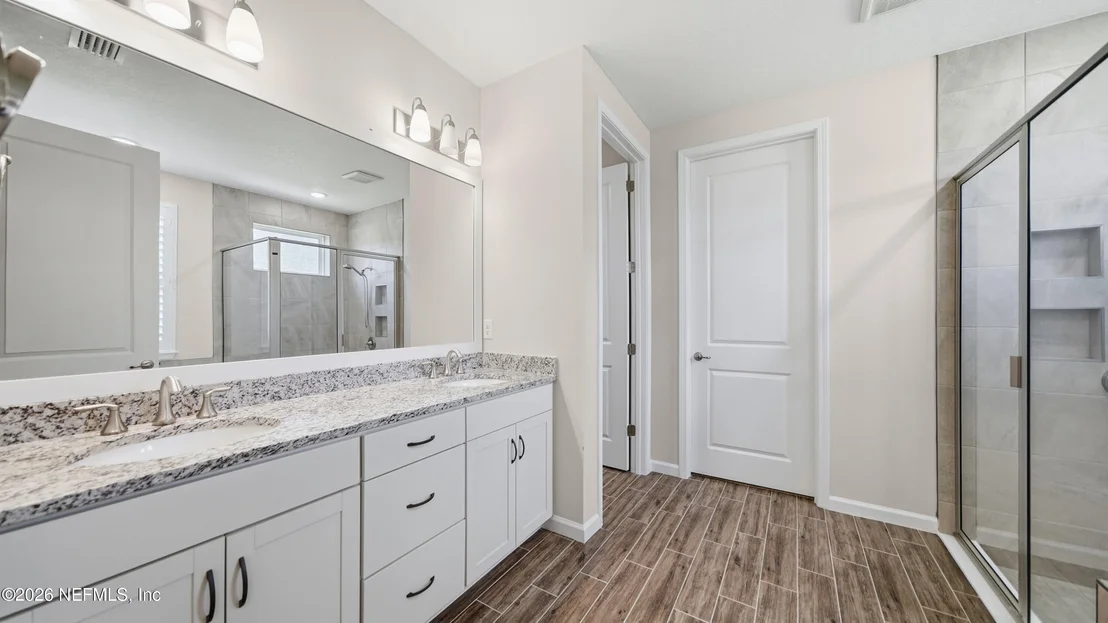 Photo of 352 RUSTIC MILL Drive