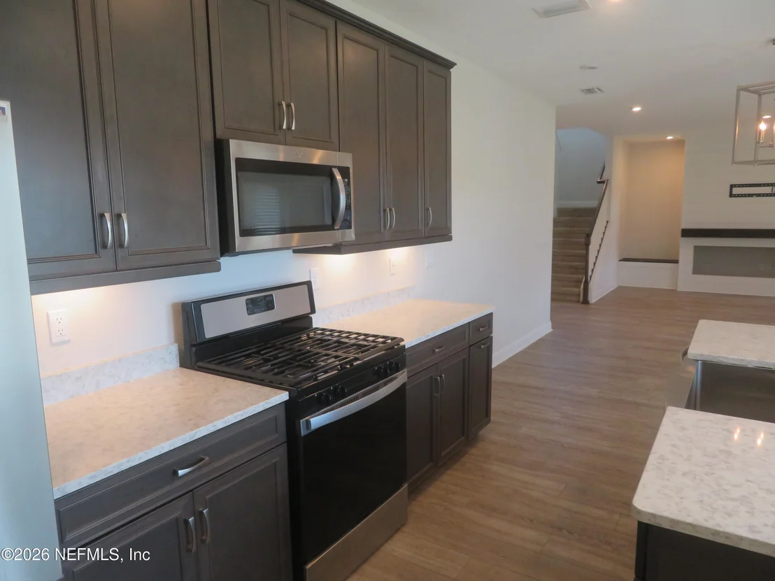 Photo of 313 MEADOW CREEK Drive