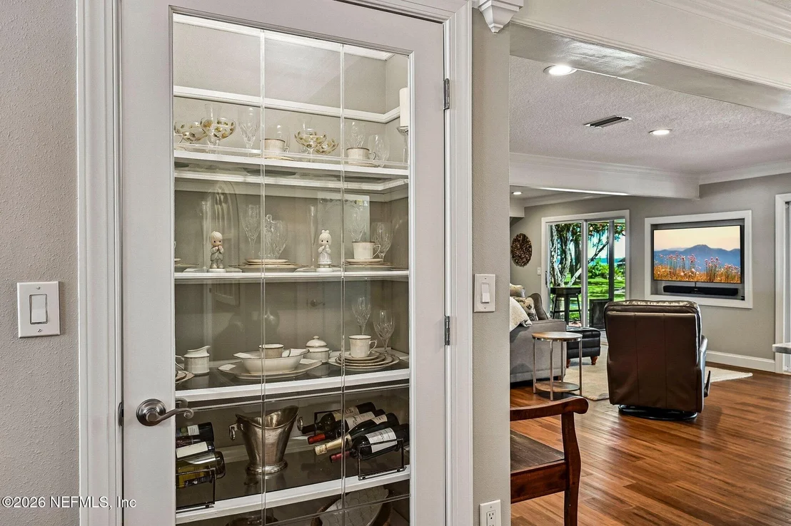 Photo of 4745 RAGGEDY POINT Road