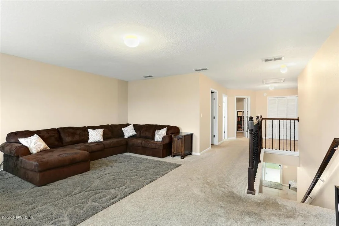 Photo of 301 N BELLAGIO Drive