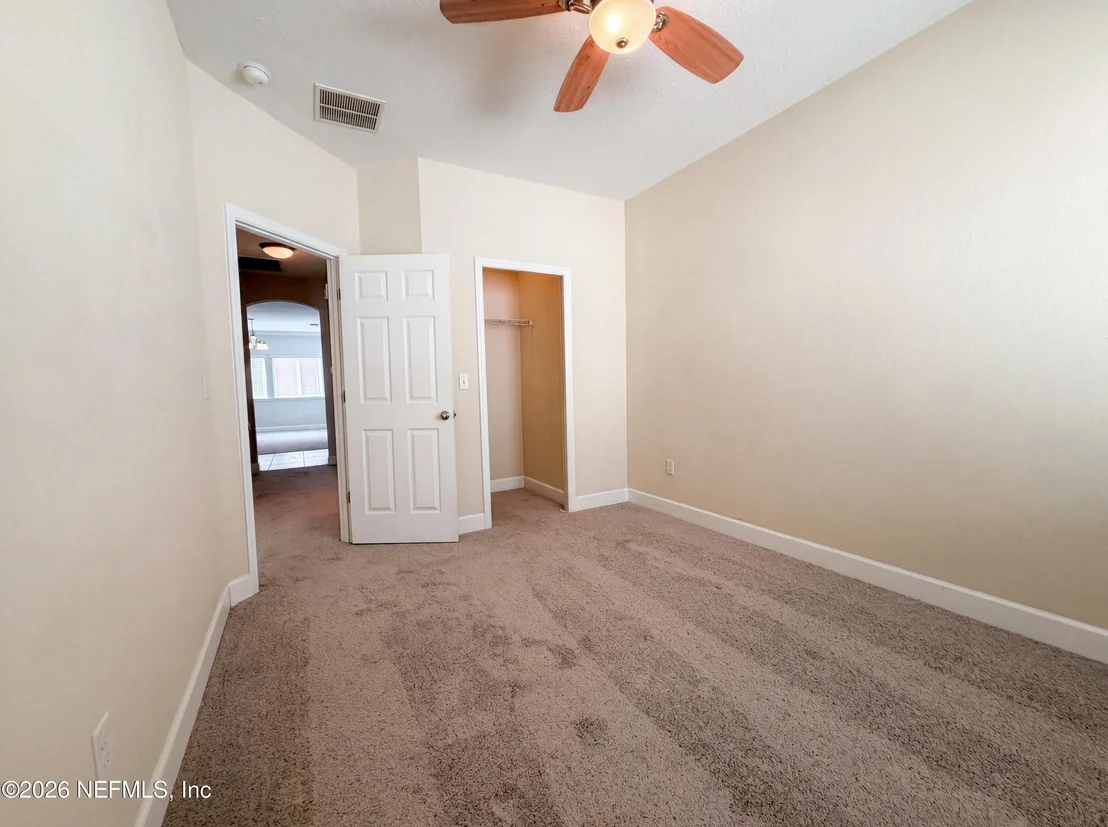 Photo of 288 CAMERON Drive