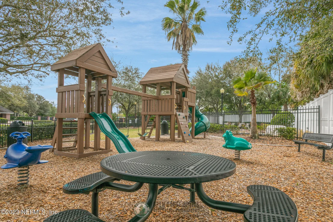 Photo of 10133 DELPOINT Lane