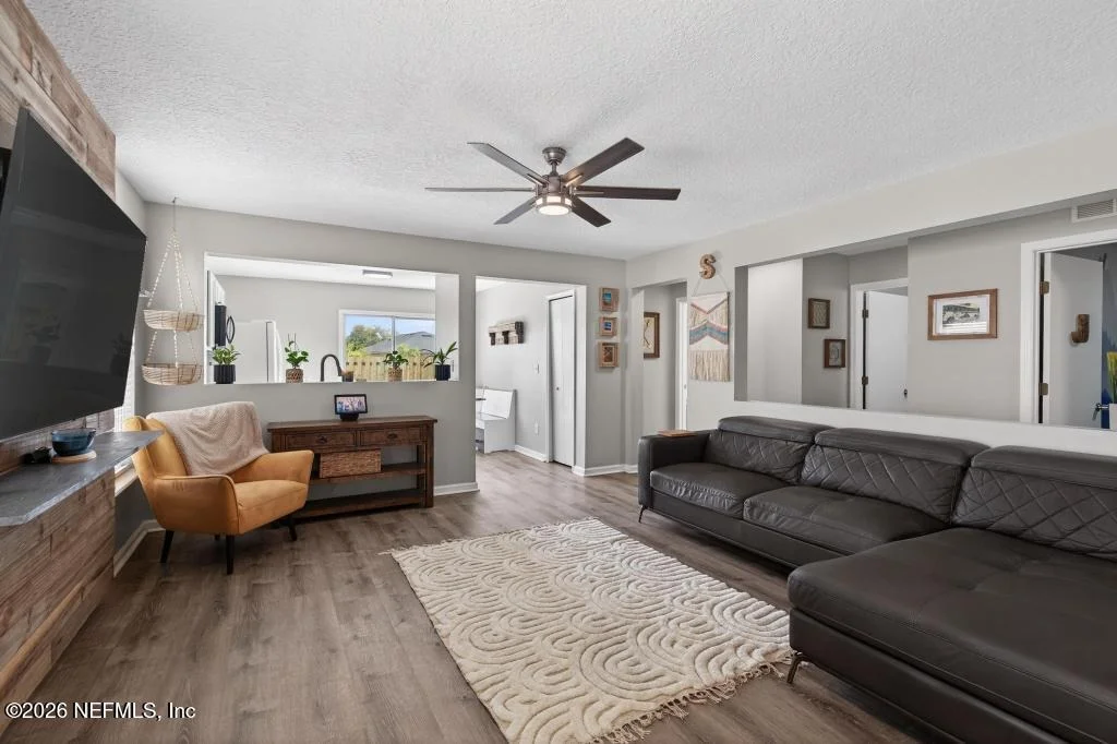 Photo of 216 BROOKFALL Drive