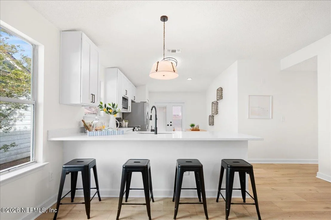 Photo of 909 GAVAGAN Road