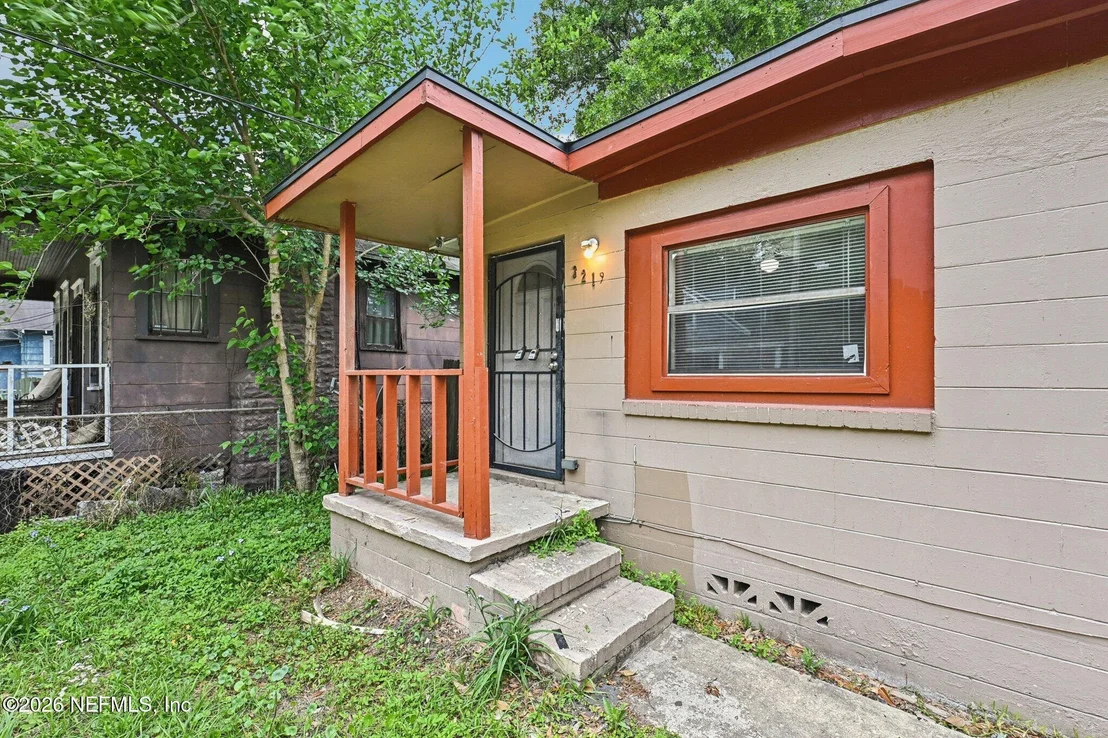 Photo of 3219 THOMAS Street