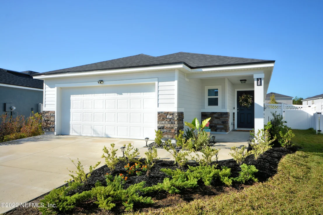 Photo of 38 NEWLAND Court