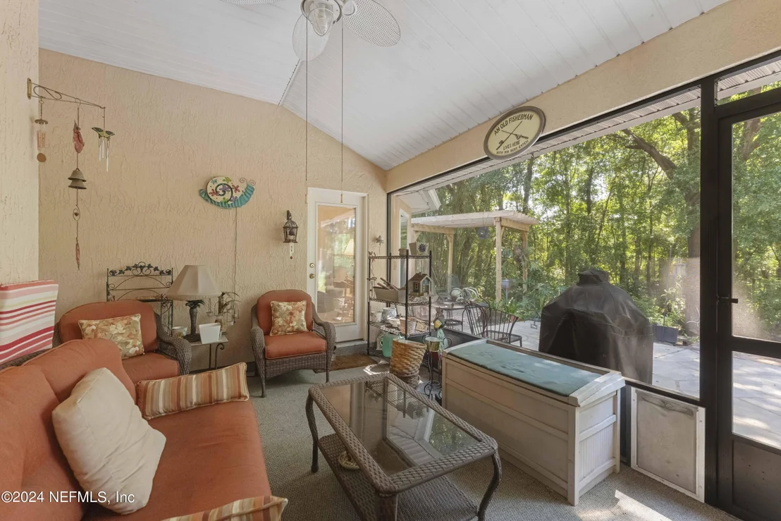Photo of 12147 CAPTIVA BLUFF Road