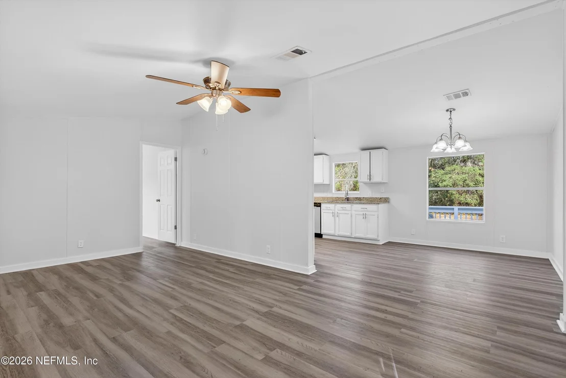 Photo of 7595 OAK FOREST Road