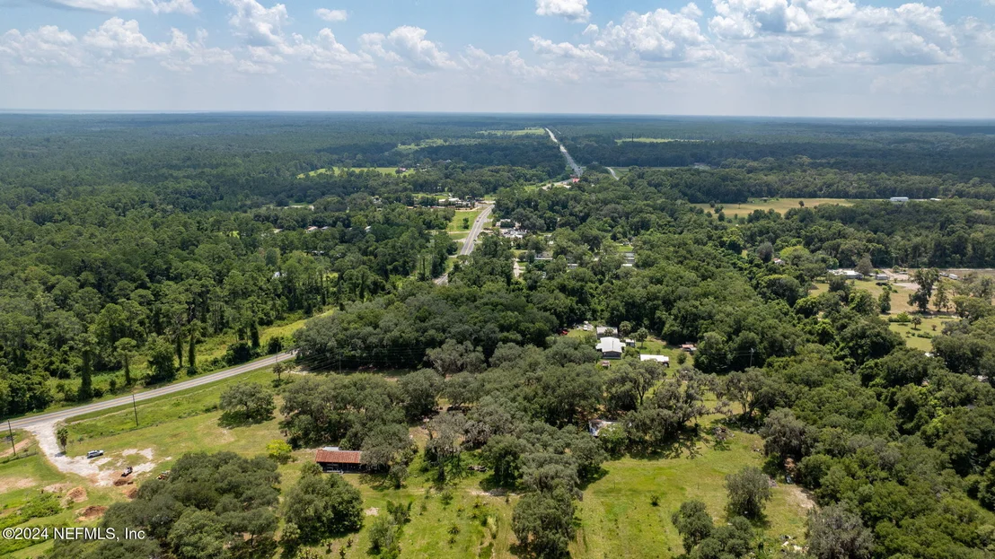 Photo of 1119 S HIGHWAY 17