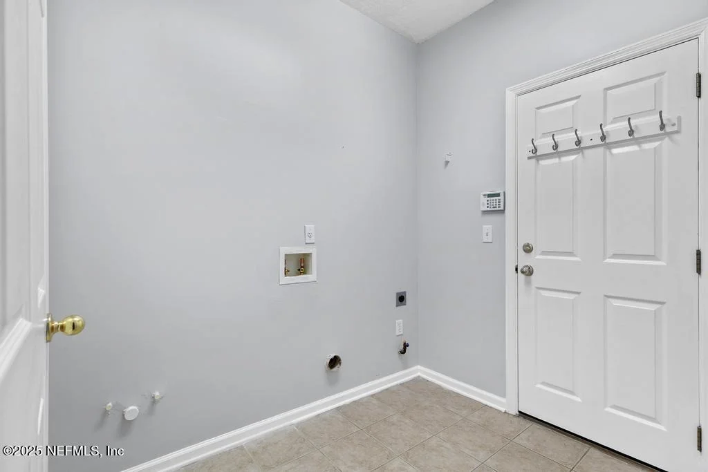 Photo of 1865 CROSS POINTE Way