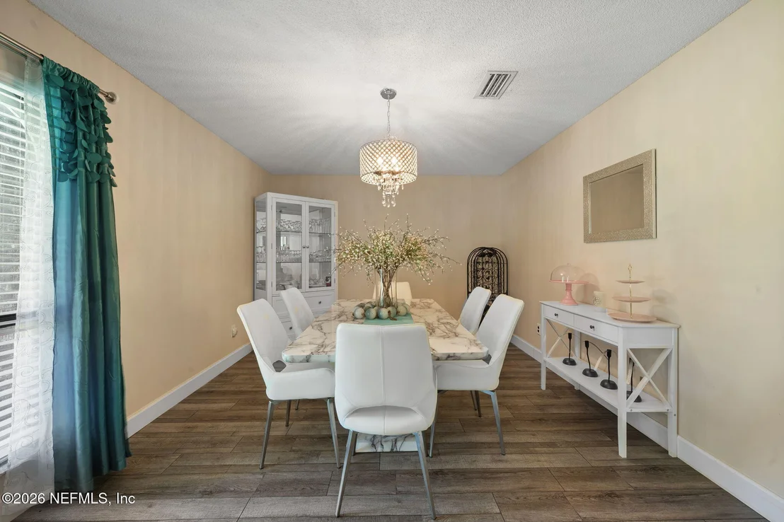 Photo of 11780 MANDARIN FOREST Drive