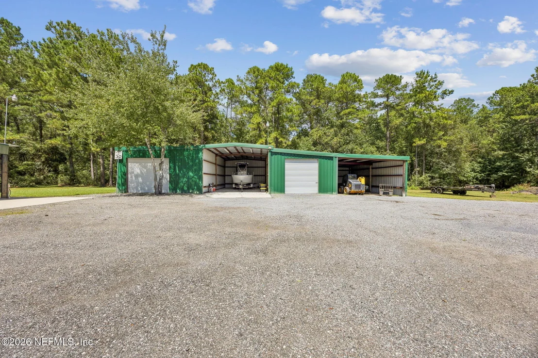 Photo of 35487 QUAIL Road N