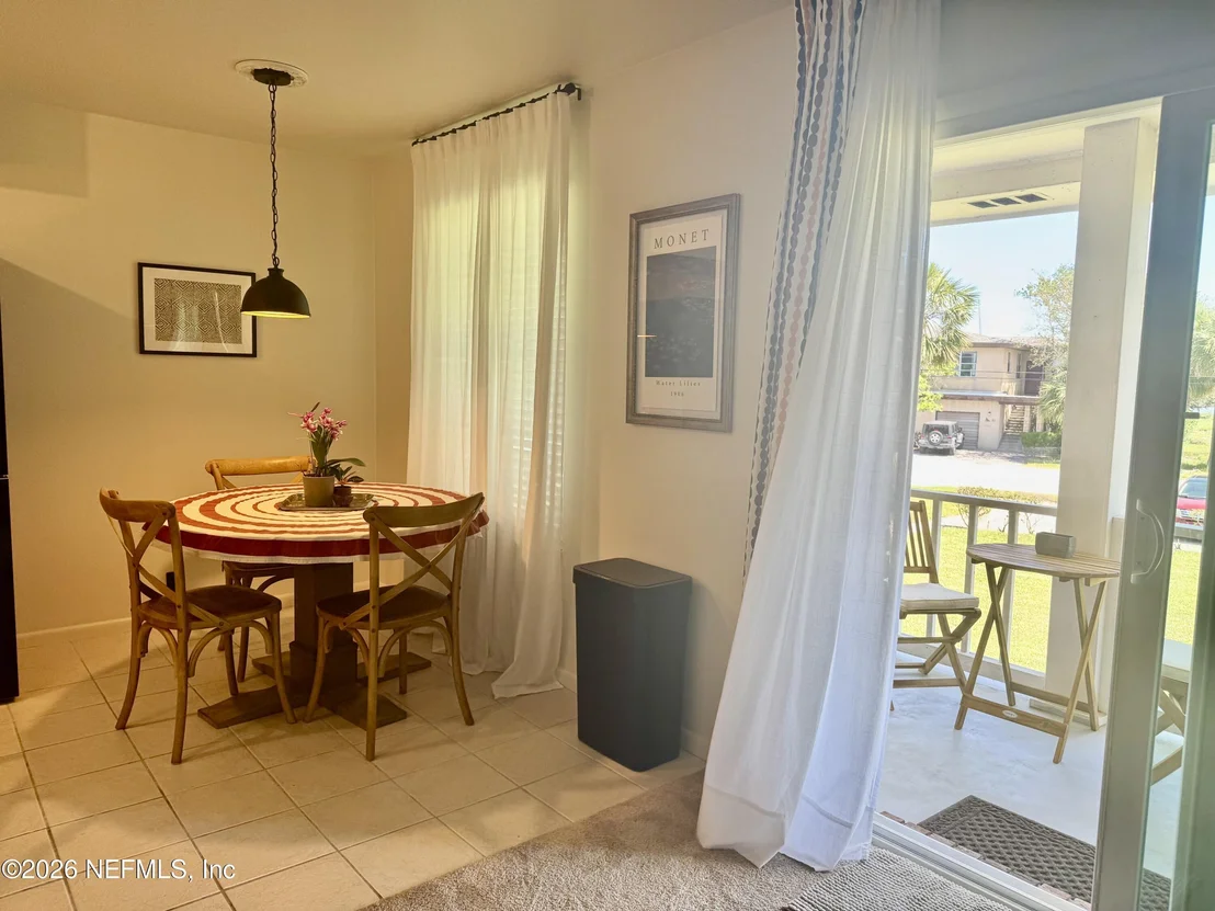 Photo of Unit 6C at 22 COMARES Avenue