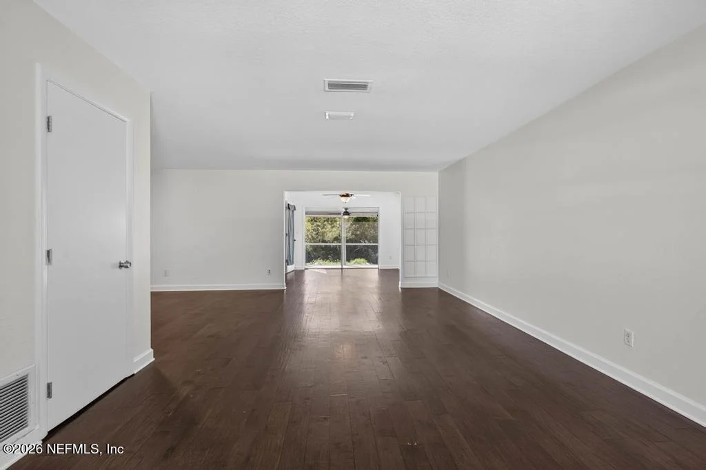 Photo of 474 CASUARINA Circle