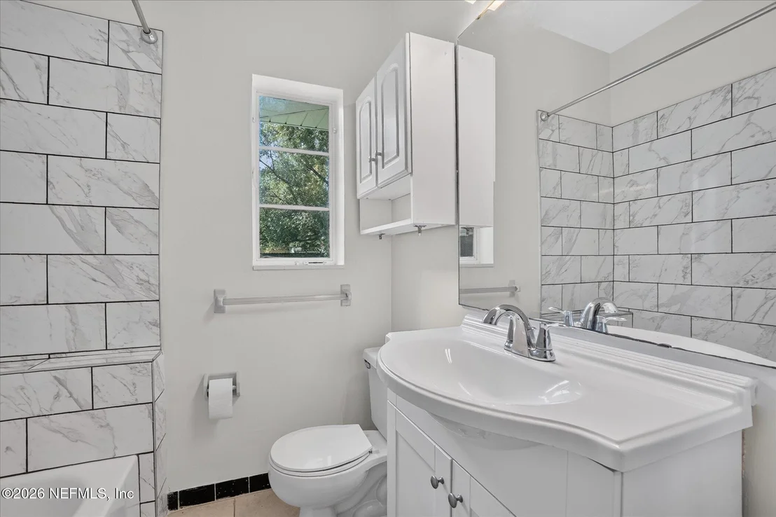 Photo of 4748 BEVERLY Circle