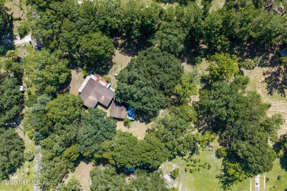 Photo of 48565 CRAWFORD Lane