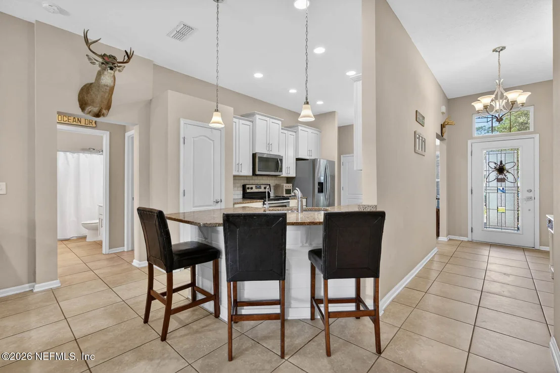 Photo of 430 SAMARA LAKES Parkway