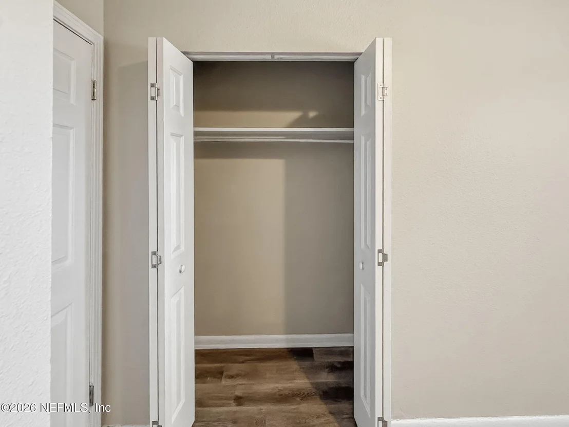 Photo of 5233 DALLEN LEA Drive