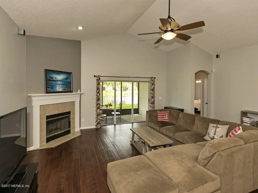 Photo of 354 JOHNS CREEK Parkway