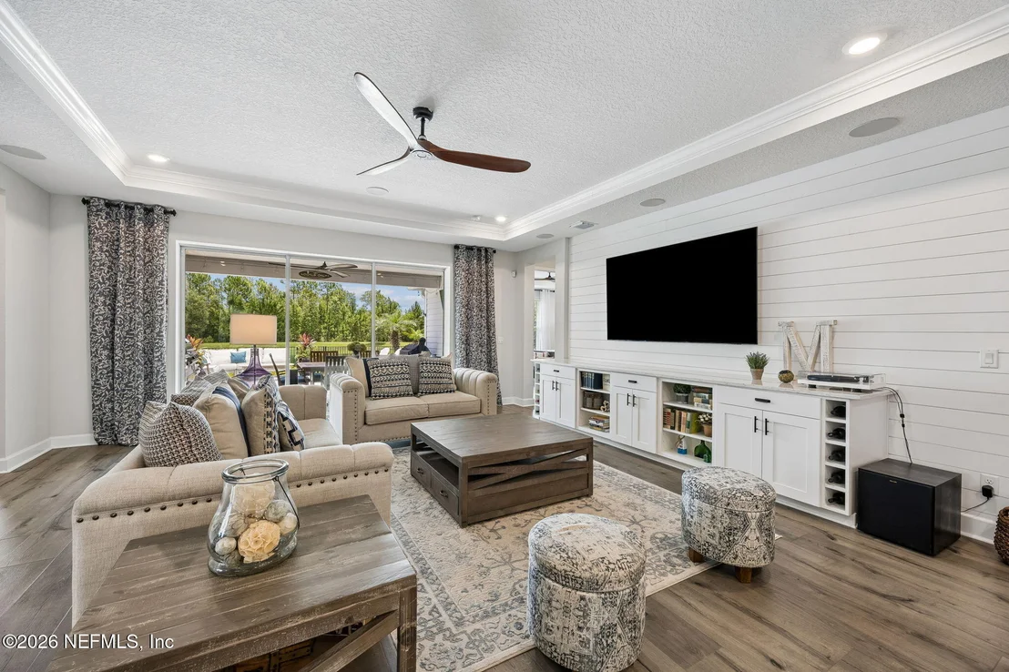 Photo of 161 MARQUESA Circle