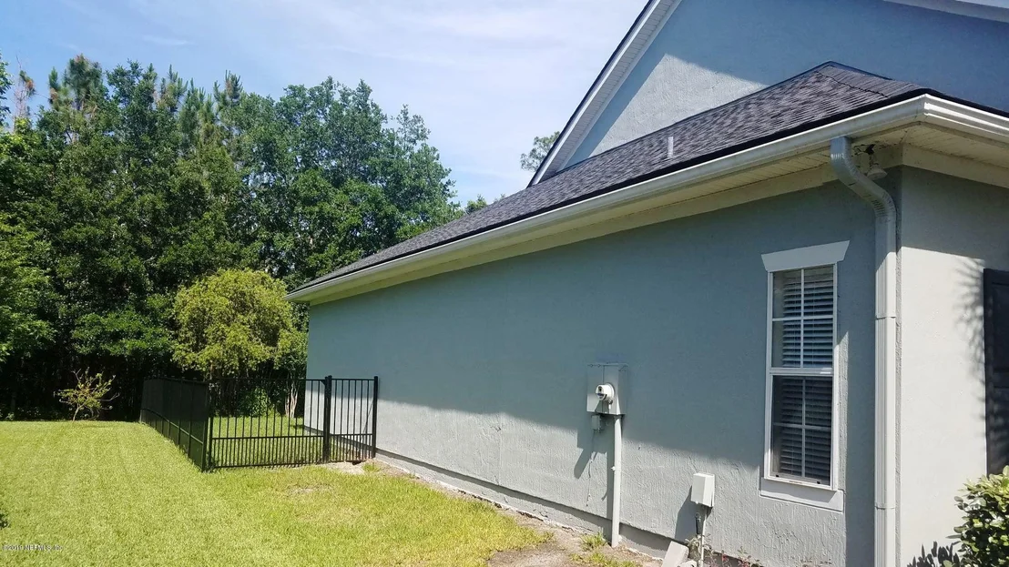 Photo of 1107 EAGLE POINT Drive
